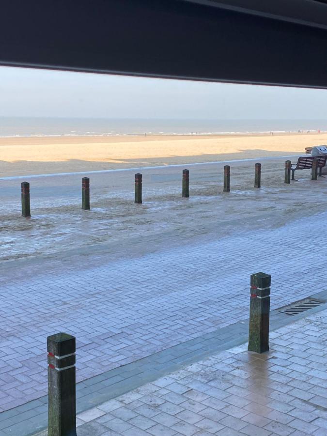 Appartement Aan Zee Blankenberge Esterno foto